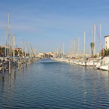 A 150m De La Apartament Leucate